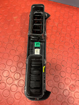 Peugeot Partner/Citroen Berlingo/Vauxhall Combo/Toyota Proace City HAZARD & DOOR LOCKING SWITCH w/ AIR VENTS 2019-2024 P/N 9817042977 / 9817043077