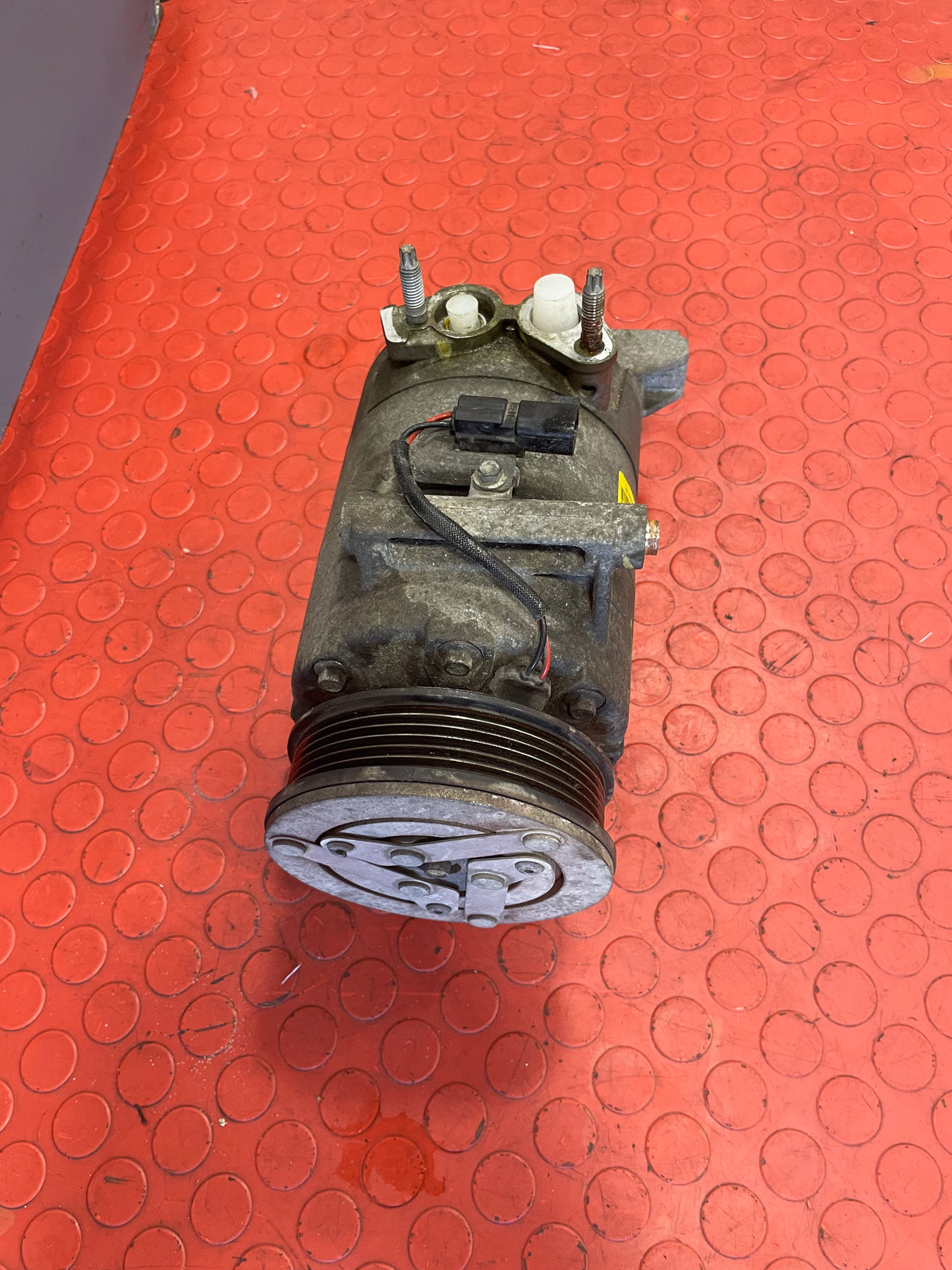 Ford Transit Custom MK8 AIR CON PUMP FWD DIESEL Euro 5 2.2 P/N BK2119D629AE