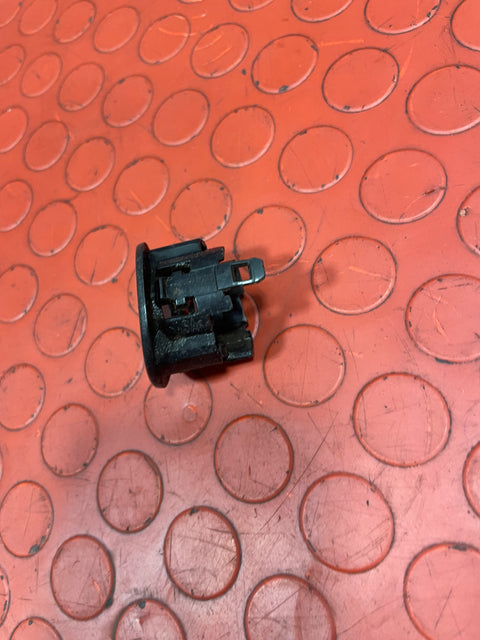 Citroen Berlingo/Peugeot Partner REAR PARKING SENSOR MOUNT P/N 9682341877
