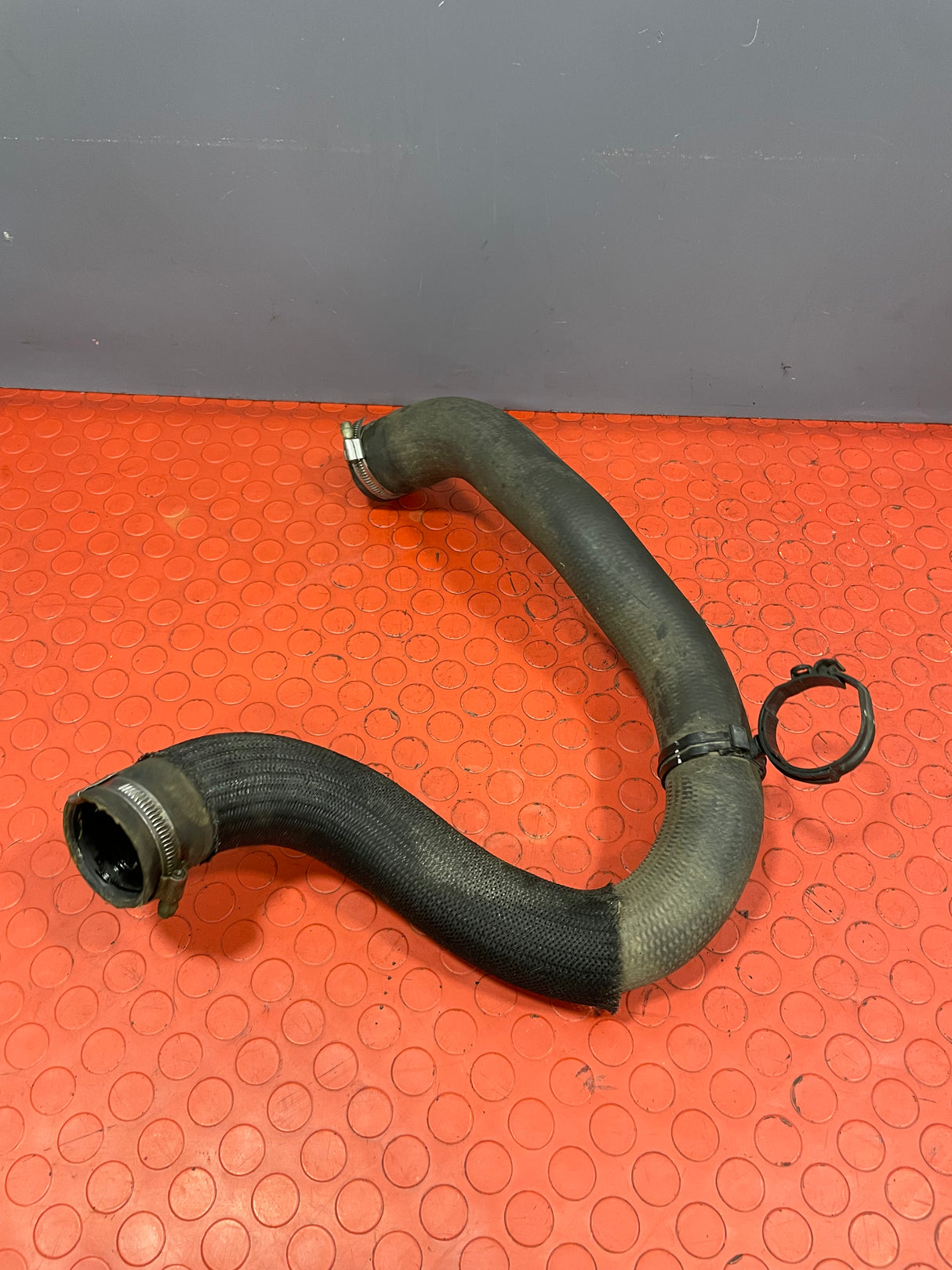 Citroen Berlingo/Peugeot Partner/Vauxhall Combo/Toyota Proace City TURBO INTERCOOLER HOSE 2019-2024 P/N 9820100780 - 1