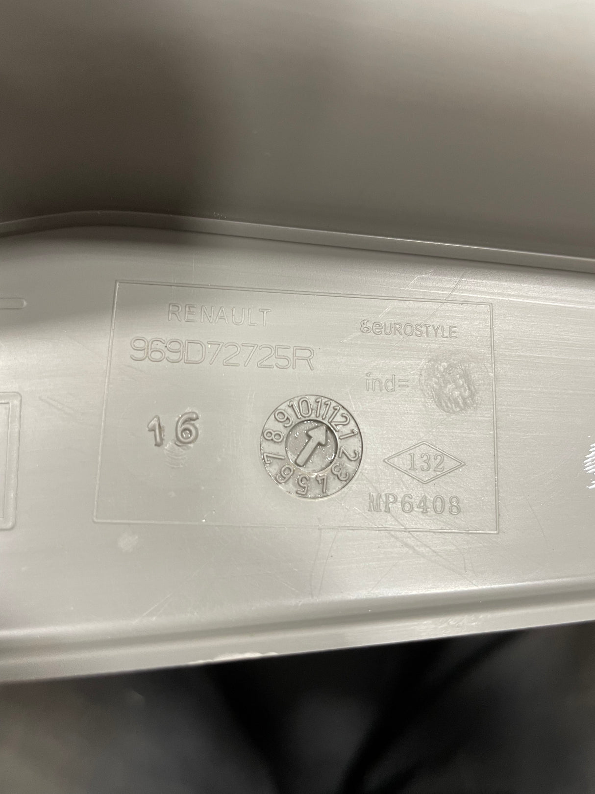 Renault HEADLINING SUN VISOR MOUNT  P/N 969D72725R