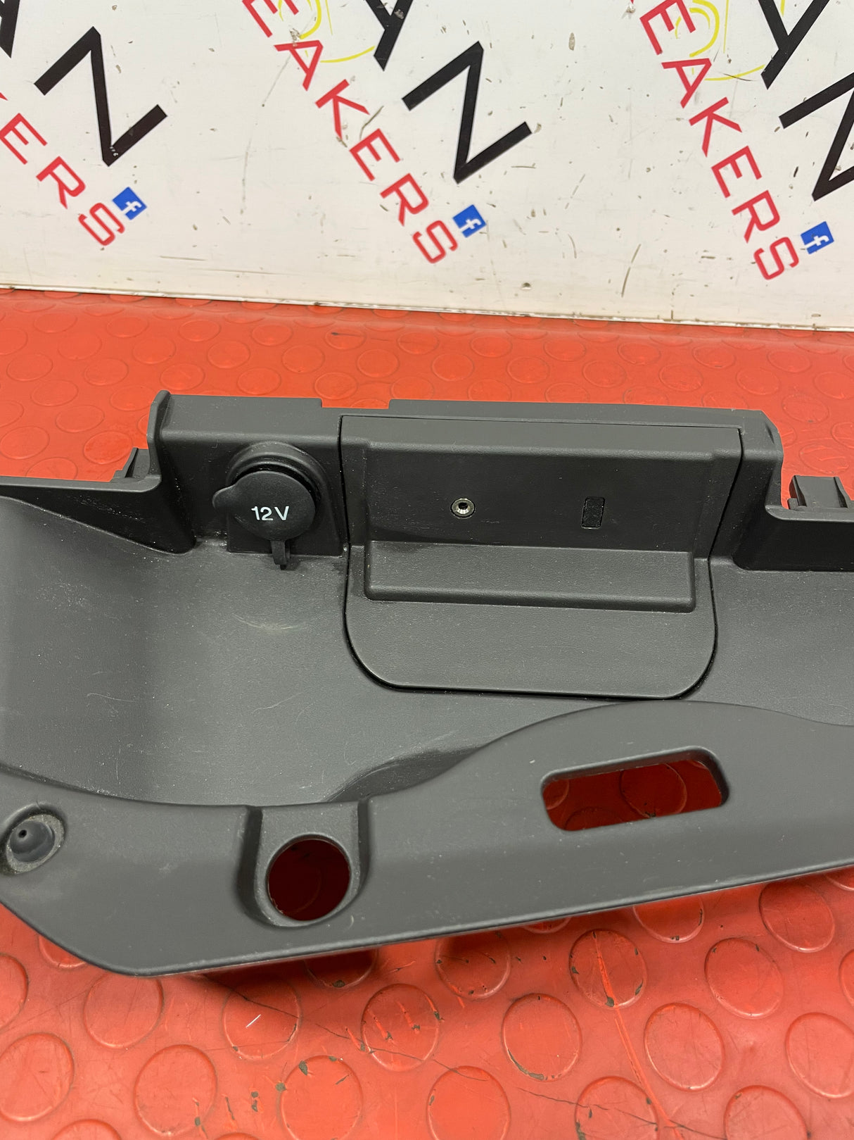 Ford Transit MK8 TOP DASBOARD POCKET STORAGE BOX WITH AUX P/N BK31V06202BCW