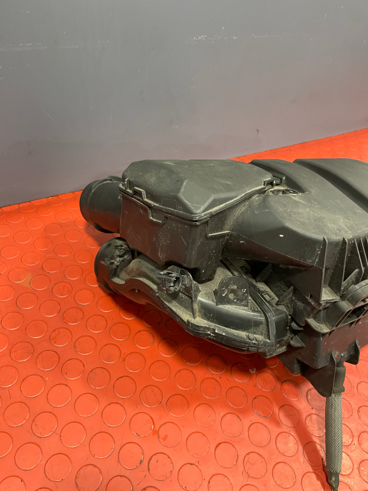 Citroen Berlingo/Peugeot Partner/Vauxhall Combo/Toyota Proace City COMPLETE AIRBOX w/ AIR FILTER & MAF SENSOR 2019-2024 1.5/1.6 P/N 9828002080 - 2