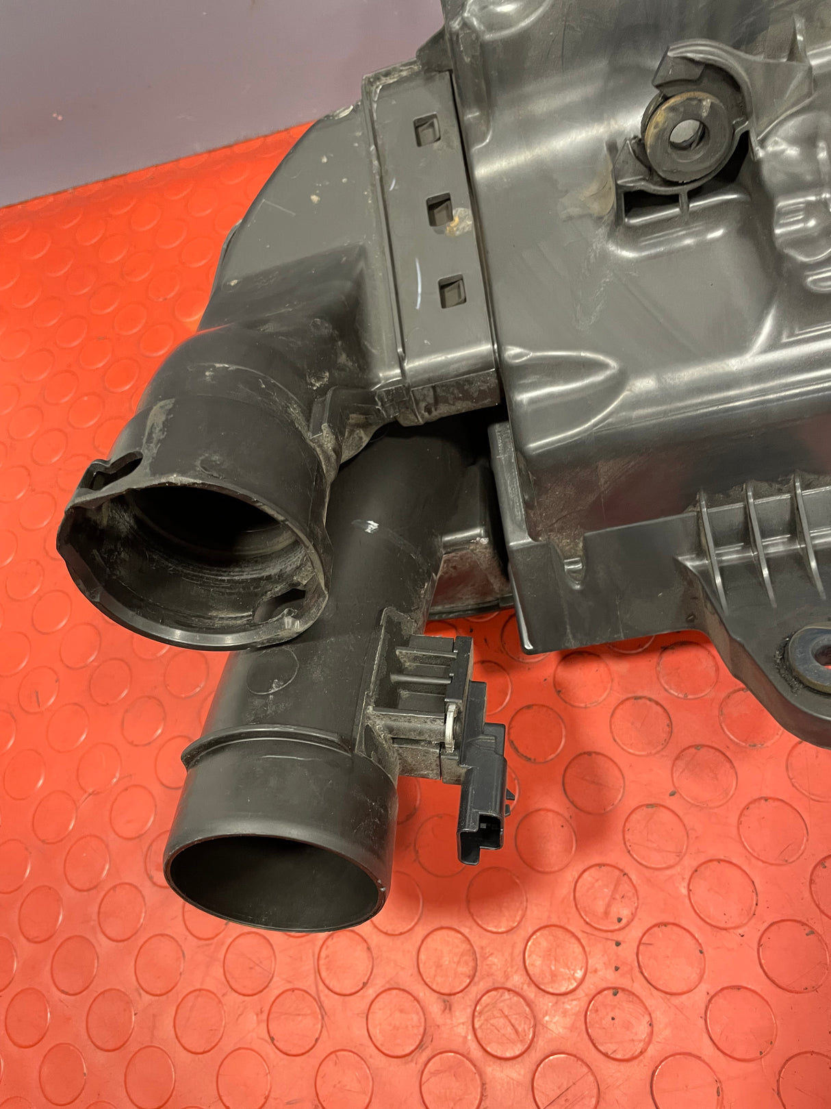 Citroen Berlingo/Peugeot Partner/Vauxhall Combo/Toyota Proace City COMPLETE AIRBOX w/ AIR FILTER & MAF SENSOR 2019-2024 1.5/1.6 P/N 9828002080 - 2