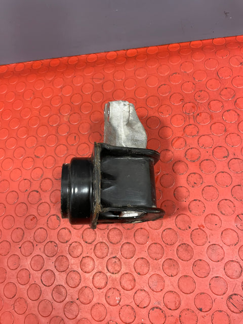 Citroen Berlingo/Peugeot Partner ENGINE MOUNT Driver's Side 1.6 2011-2018 P/N 9636270080 - 1