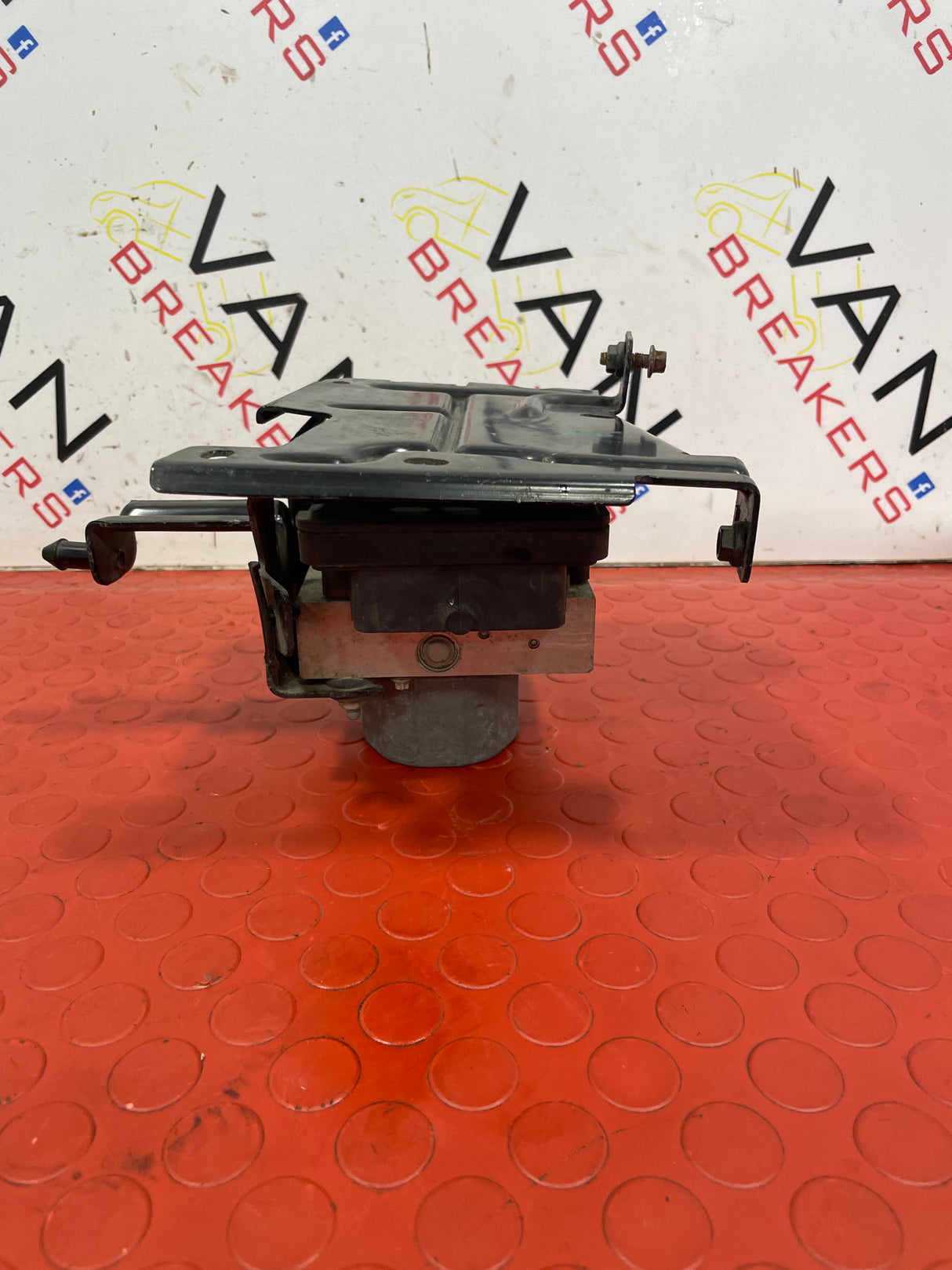 Ford Transit Custom ABS PUMP AND BRACKET 2014-2017 2.2 MK8  P/N 0265956061