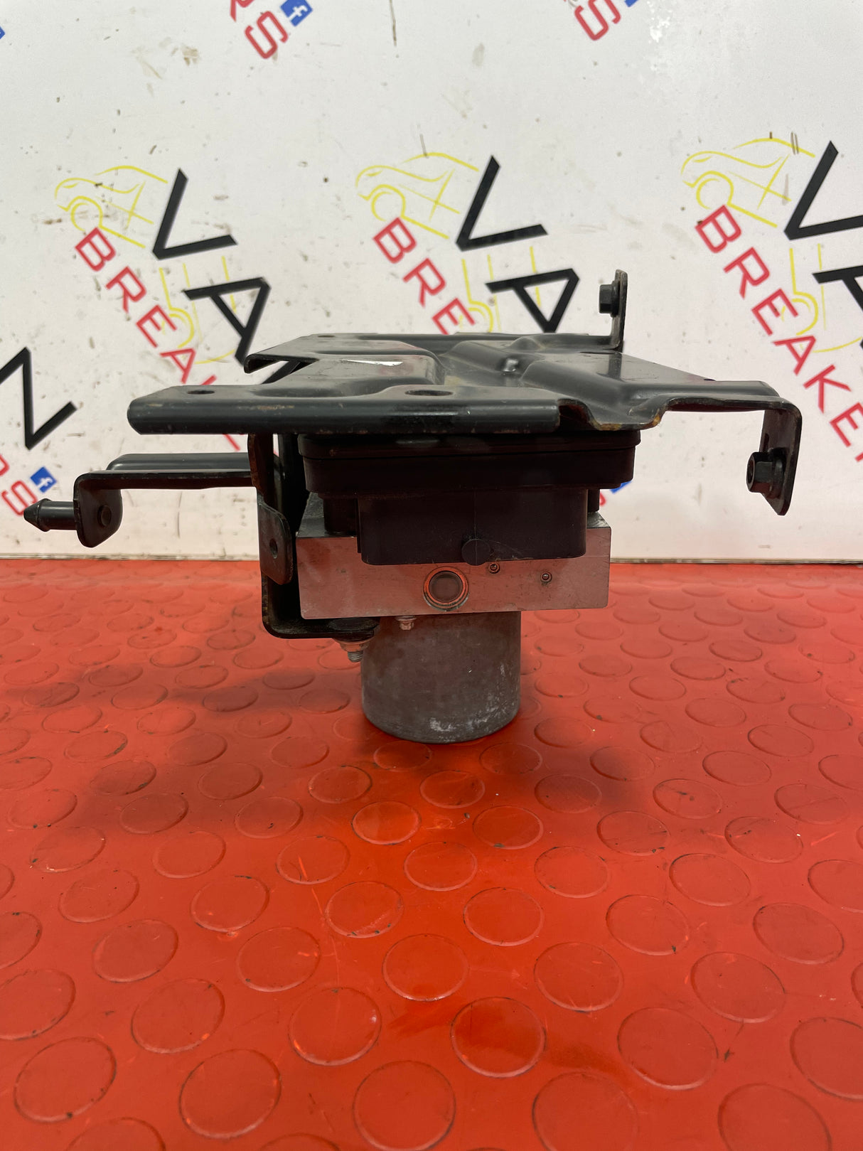 Ford Transit ABS PUMP WITH BRACKET MK8 2018-2023 2.0  P/N 0265956638