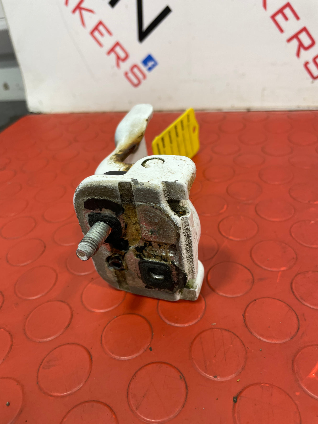 Ford Transit REAR BACK DOOR TOP HINGE PASSENGERS SIDE mk7 2007-2013 P/N 1752702