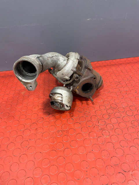 Citroen Dispatch/Peugeot Expert/Toyota Proace/Fiat Scudo TURBOCHARGER with ACTUATOR (3Pin) 2.0 2008-2016 P/N 9675101580