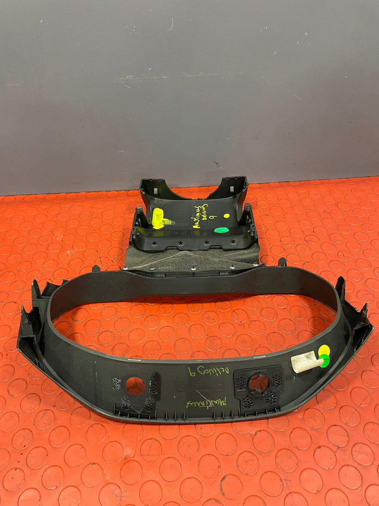 Saic Maxus Deliver 9 INSTRUMENT CLUSTER PANEL HOUSING 2.0 2021-2024 P/N C00076723