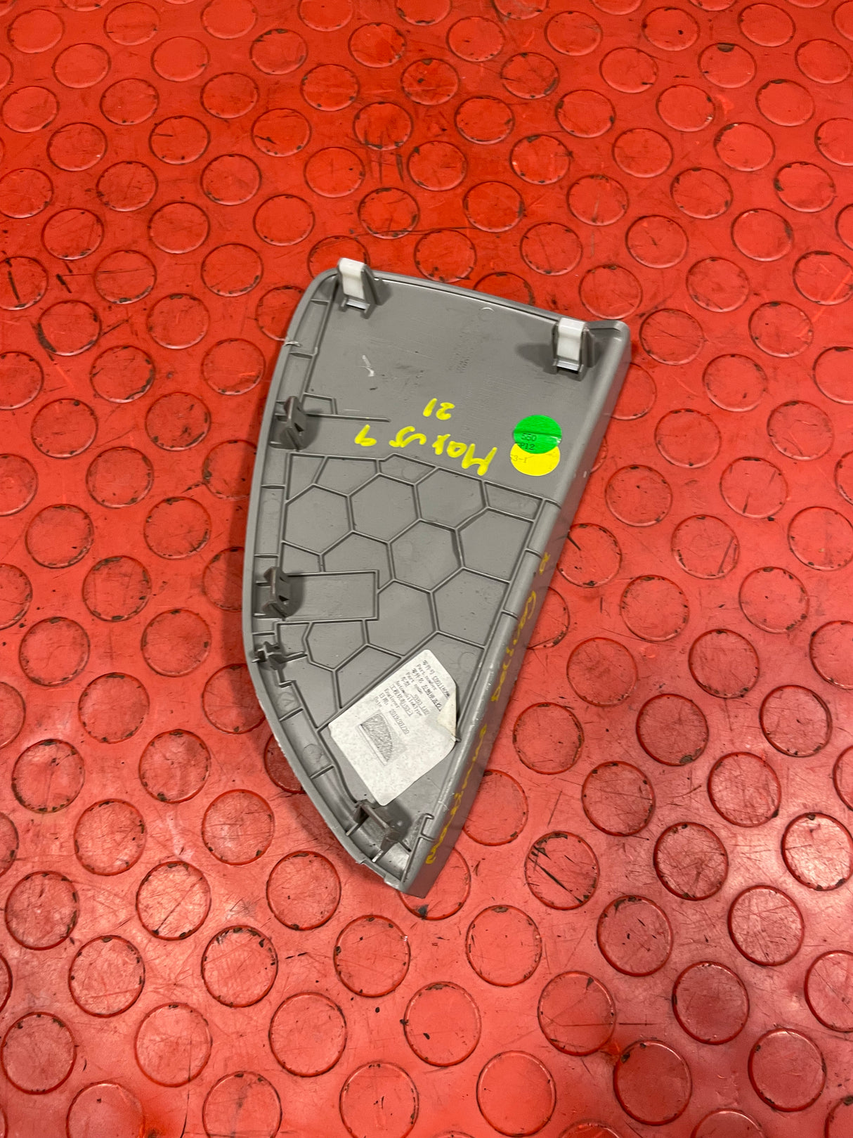 Saic Maxus Deliver 9 DASHBOARD END CAP TRIM LEFT SIDE 2.0 2021-2024 P/N C00118098