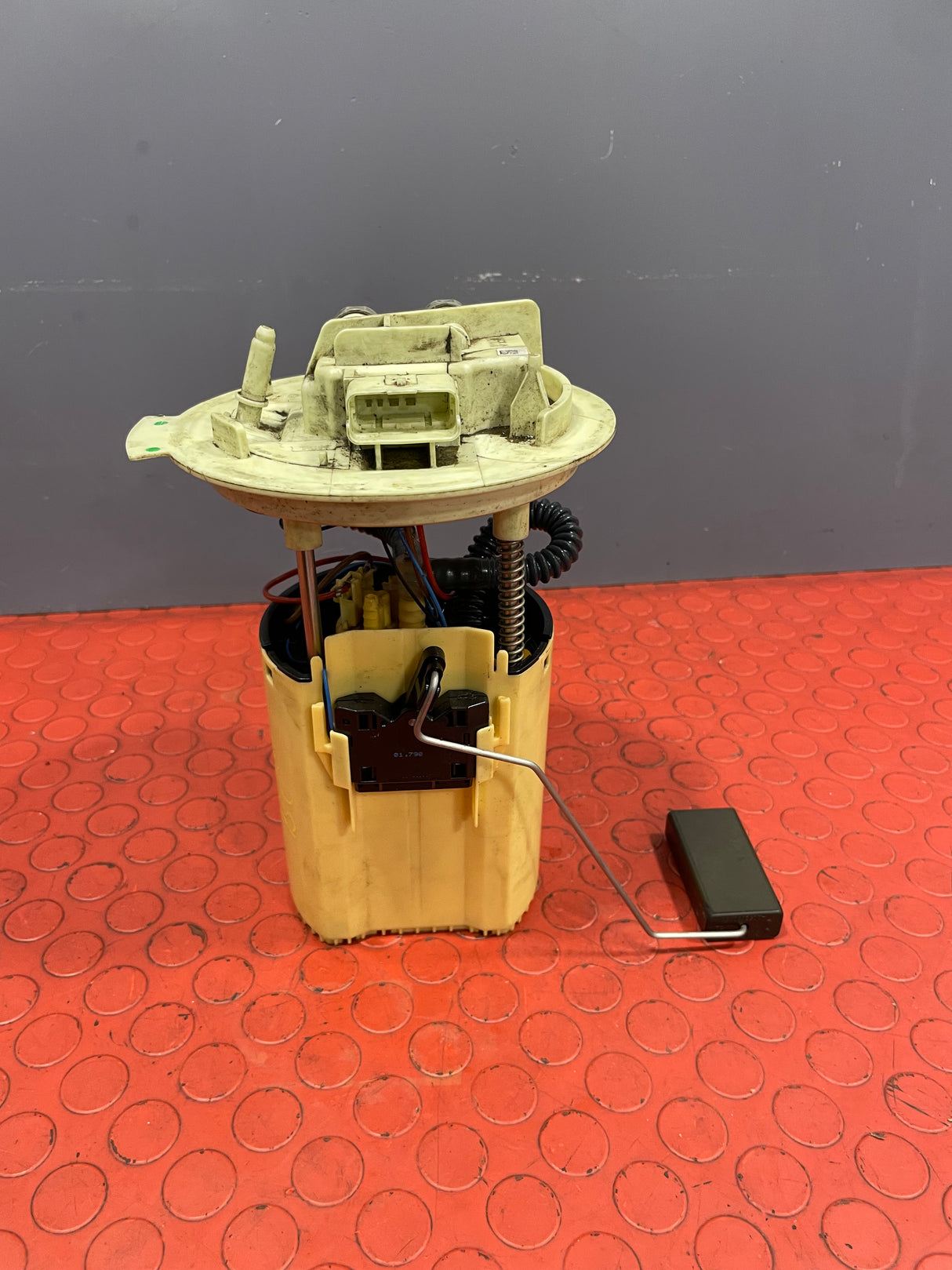 Ford Transit Custom 2.2 SENDER UNIT/PUMP FWD 2013-2018 P/N BK219H307BC