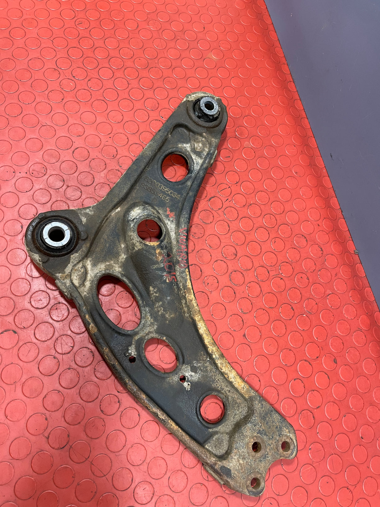 Renault Traffic/Vauxhall Vivaro/Nissan NV300 WISHBONE CONTROL ARM Driver's Side 2014-2019 P/N 8200395034