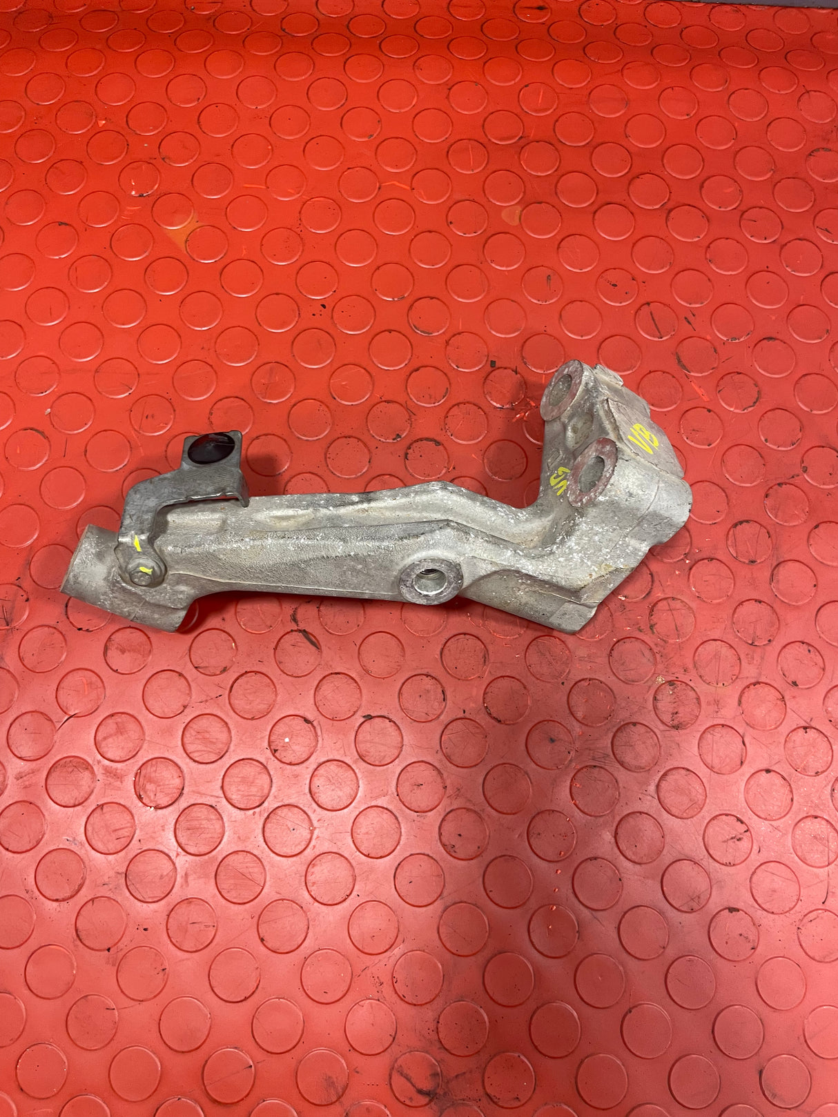 Citroen Berlingo/Peugeot Partner ENGINE MOUNT BRACKET/SUBFRAME (1pc) 2019-2023 P/N 967763018003