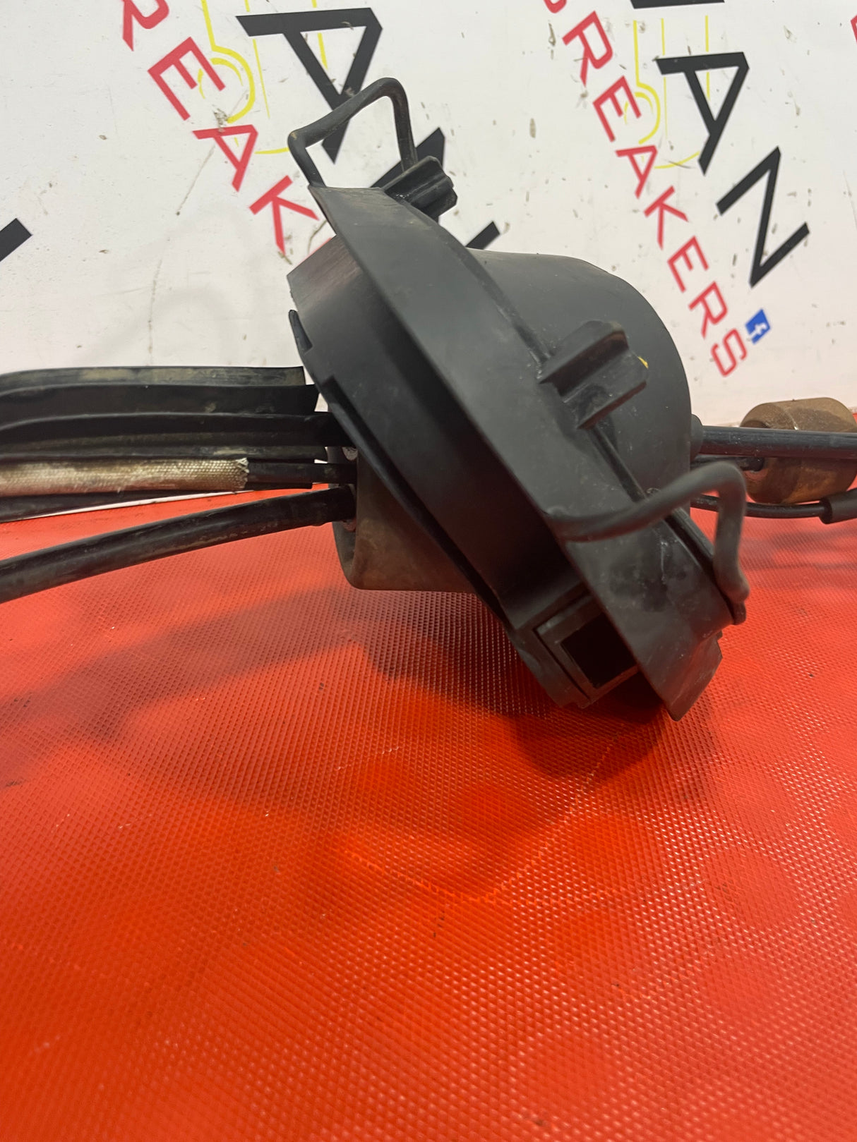 Citroen Dispatch/Peugeot Expert 6-SPEED GEAR LEVER WITH GEAR CABLES 2017-2023 P/N 9809544180