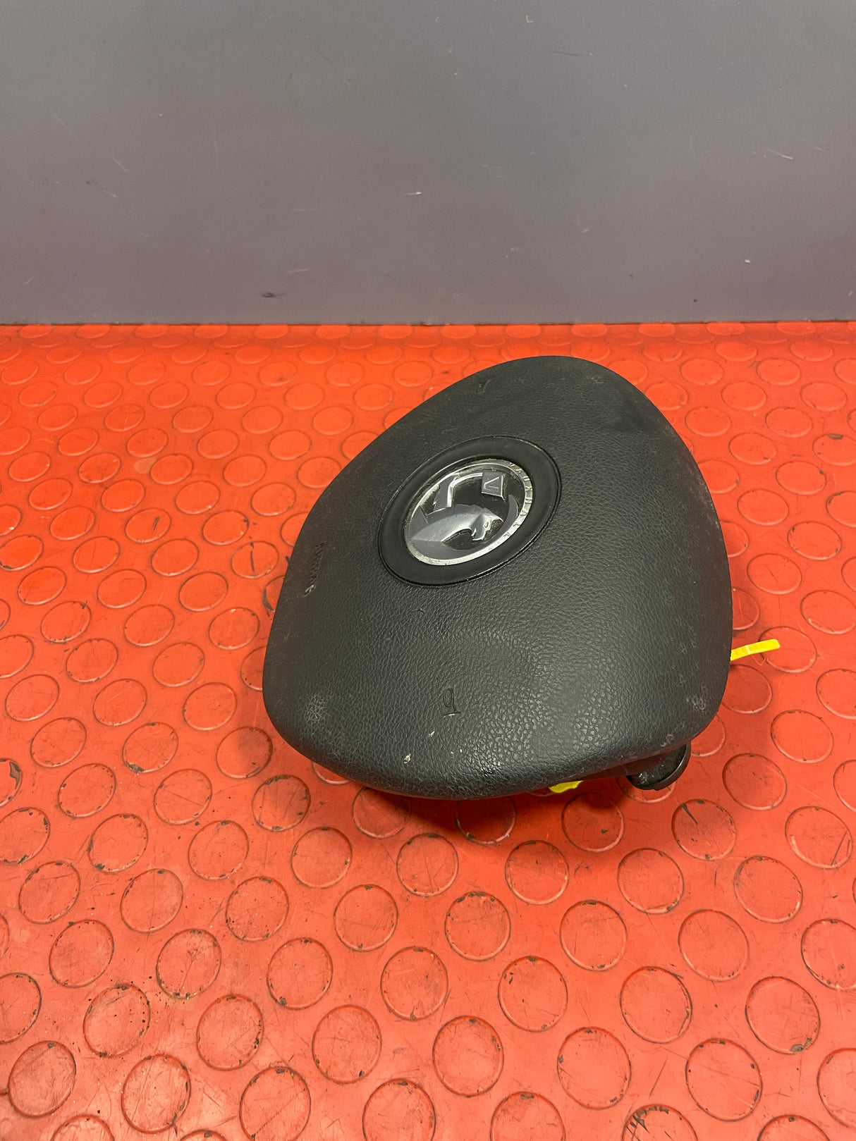 Vauxhall Vivaro STEERING WHEEL AIRBAG 2014-2019 P/N 93868803