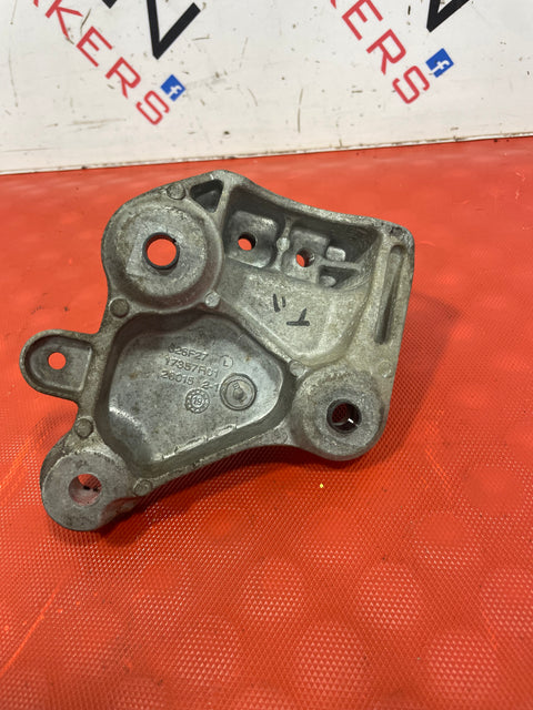Peugeot Partner Citroen Berlingo Vauxhall Combo ENGINE MOUNT 2020  P/N 9807980580