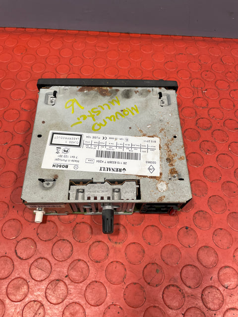 Renault Master/Vauxhall Movano/Nissan NV400 RADIO STEREO HEAD UNIT BOSCH 2014-2021 P/N 281158338R
