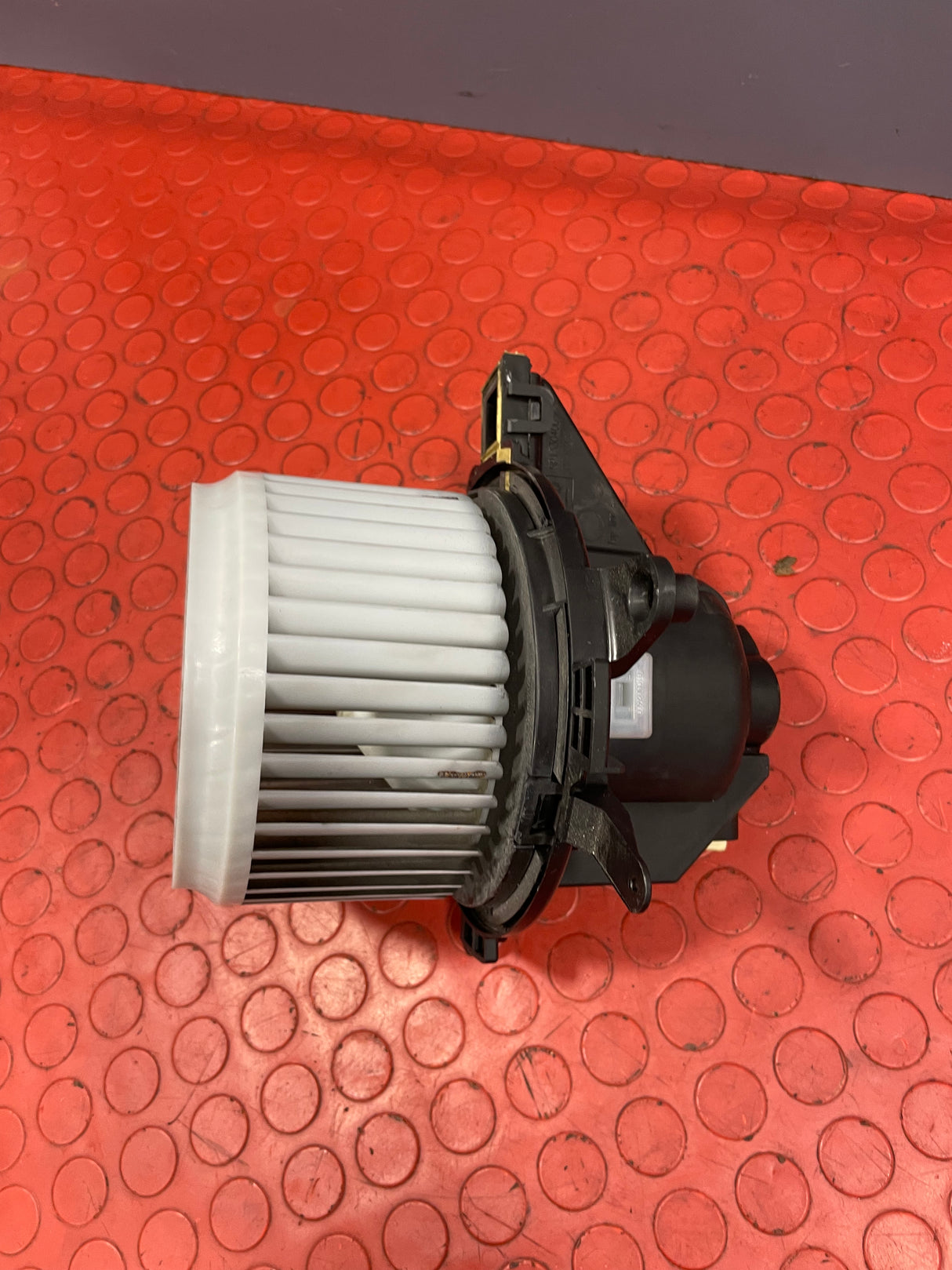 Peugeot Partner/Citroen Berlingo/Vauxhall Combo/Toyota Proace City HEATER BLOWER MOTOR & FAN 2019-2024 P/N 5P1330400