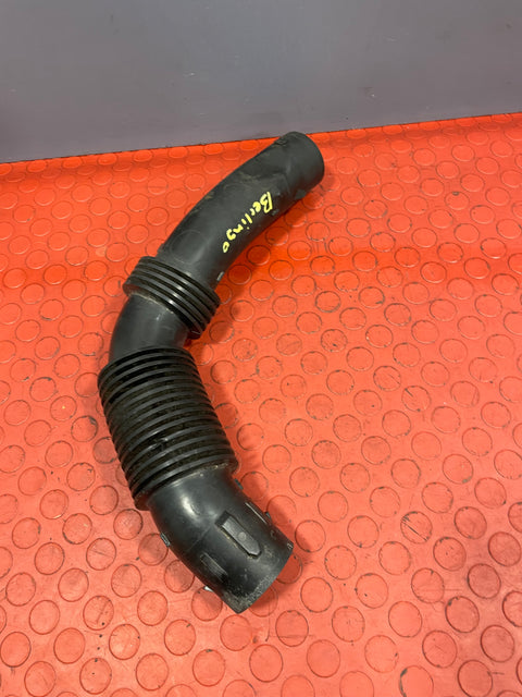 Citroen Berlingo/Peugeot Partner 1.6 AIR INTAKE PIPE 2008-2018 P/N 9675055580
