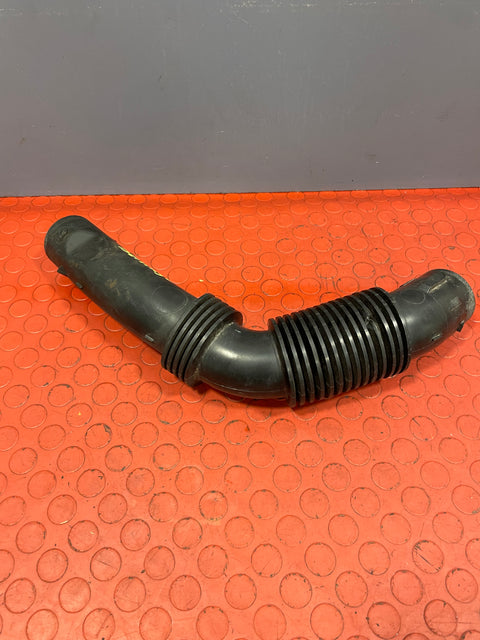 Citroen Berlingo/Peugeot Partner 1.6 AIR INTAKE PIPE 2008-2018 P/N 9675055580