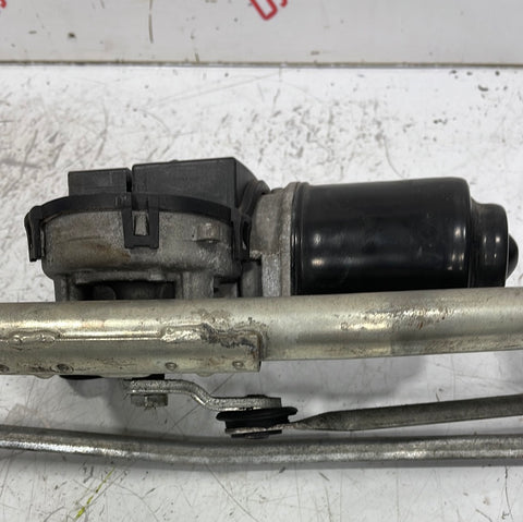 Peugeot Bipper/Citroen Nemo WIPER MOTOR AND LINKAGE 4 Pin 2013 P/N 064300336010