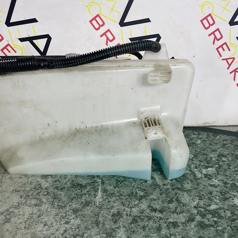 Peugeot Expert/Citroen Dispatch WASHER BOTTLE AND PUMP 2018 P/N A2C96222700