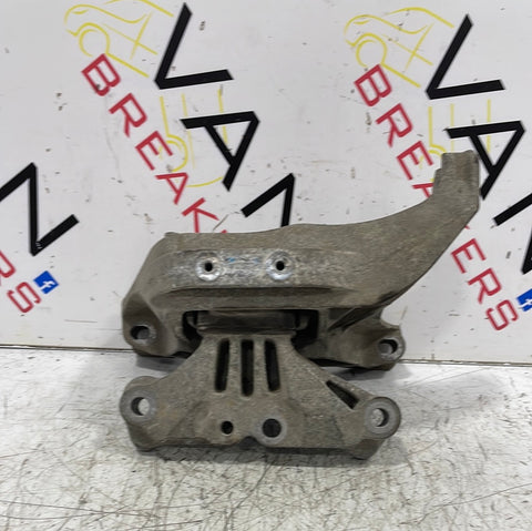 Citroen Dispatch/ Peugeot Expert/ Vauxhall Vivaro/ Toyota Proace ENGINE MOUNT 1.6 HDI 2018  P/N 4A10372D